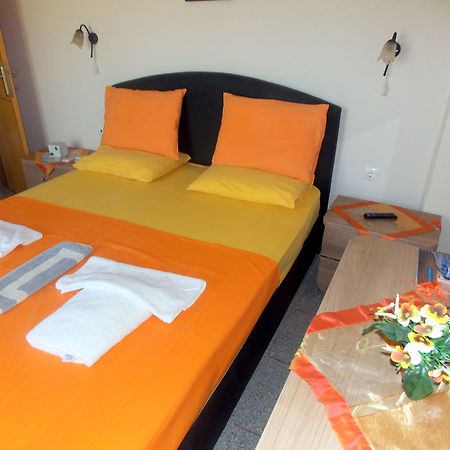 Nikos Apartments Sithonia Exterior photo